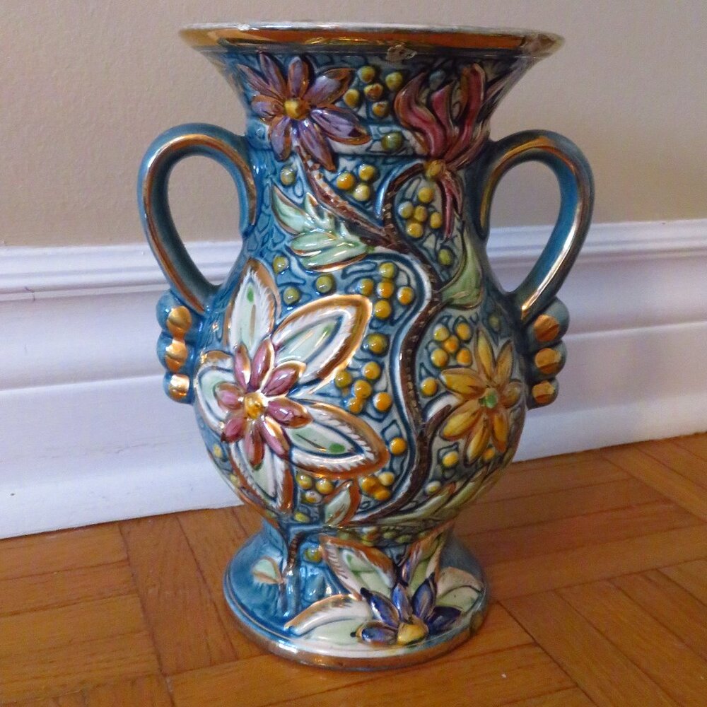 Vintage blue/gold H. Bequet Belgium quaregnon vase number 408, Mint Condition 50